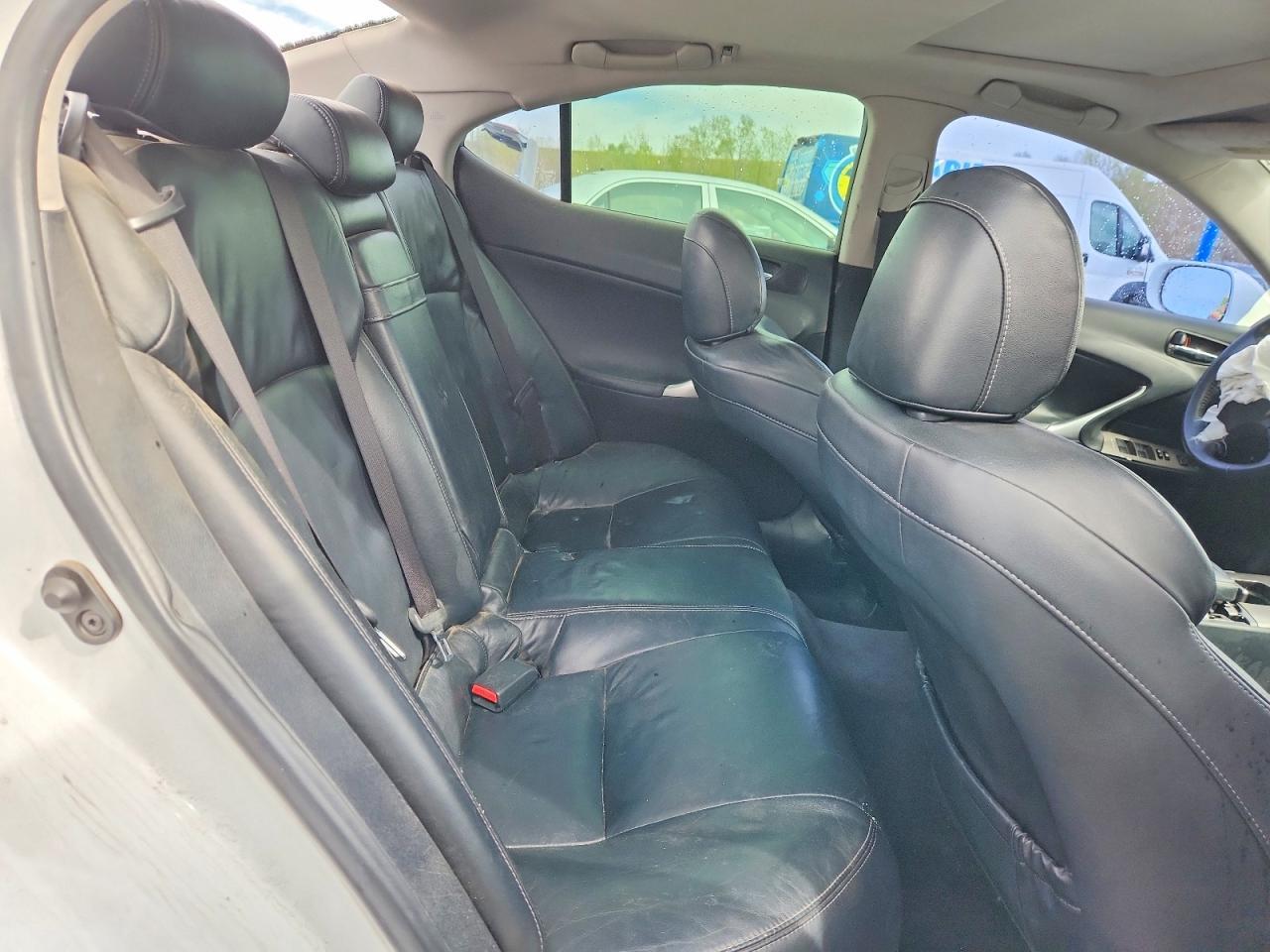 2010 LEXUS IS 250