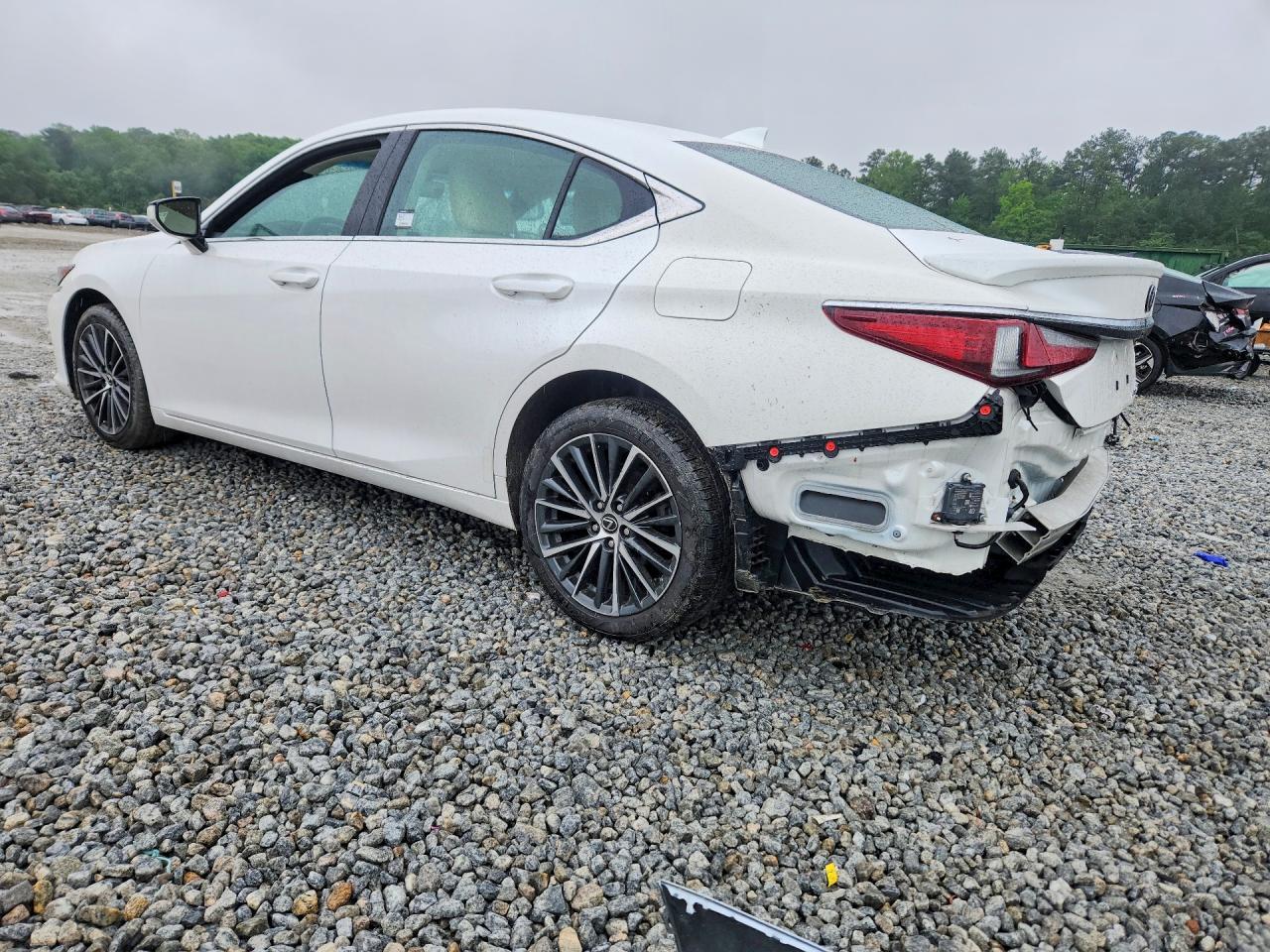 2022 LEXUS ES 250