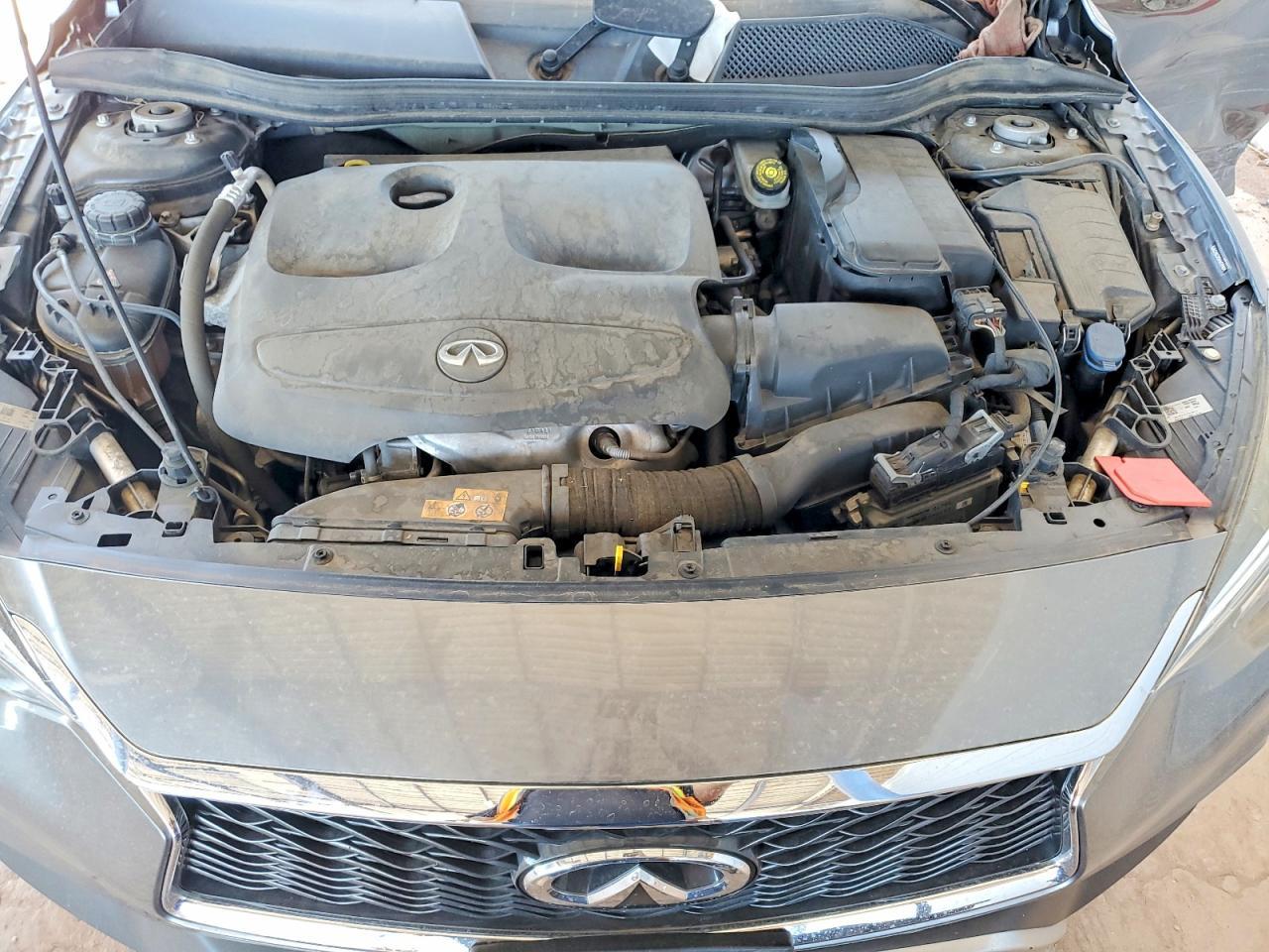 2017 INFINITI QX30