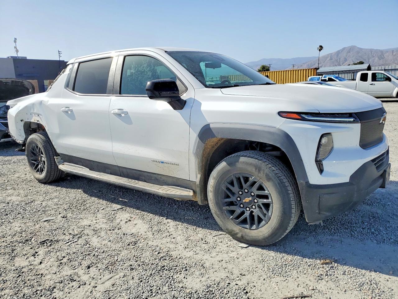 2024 CHEVROLET Silverado