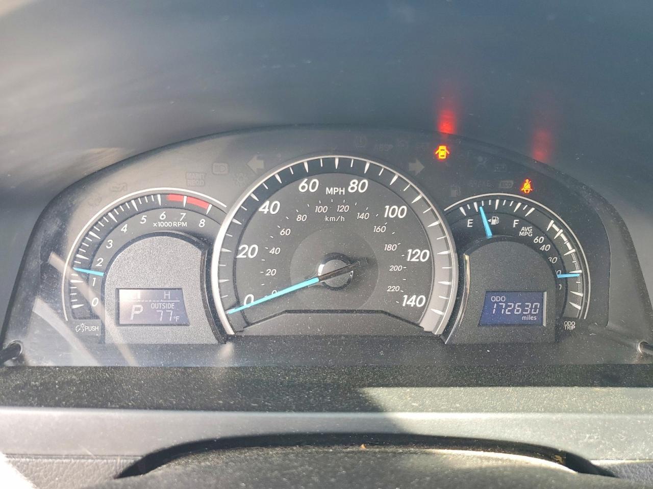 2014 TOYOTA CAMRY
