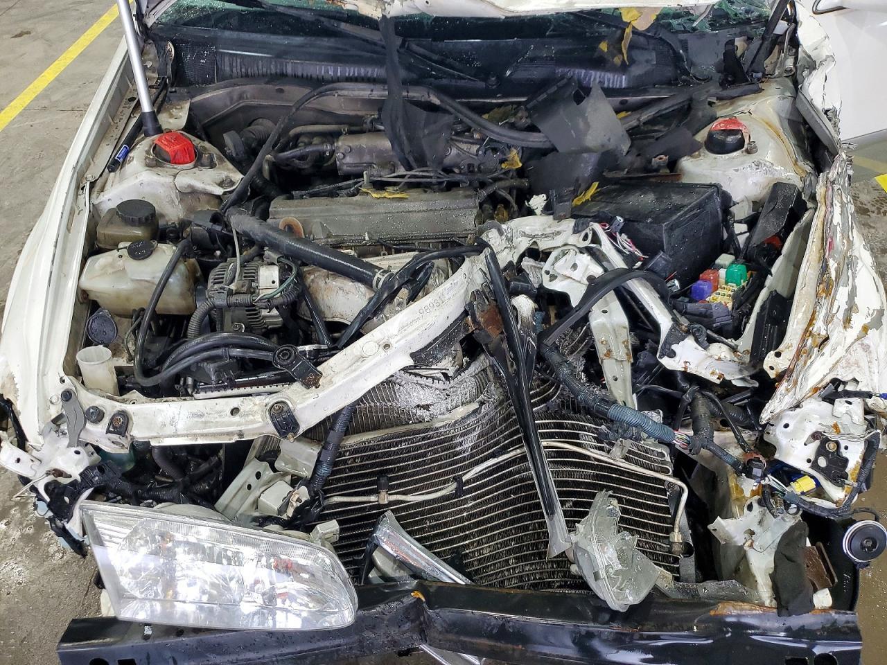 2001 TOYOTA CAMRY