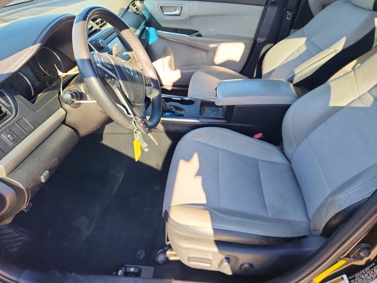 2017 TOYOTA CAMRY