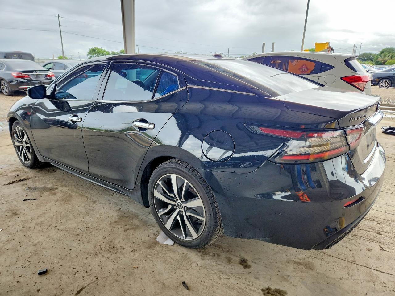 2019 NISSAN Maxima