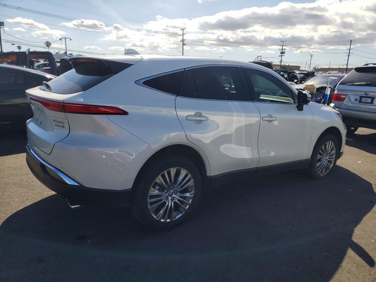 2022 TOYOTA VENZA