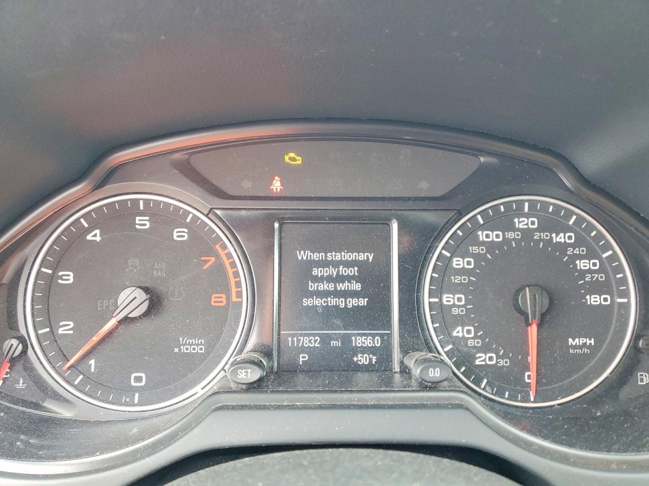 2011 AUDI Q5