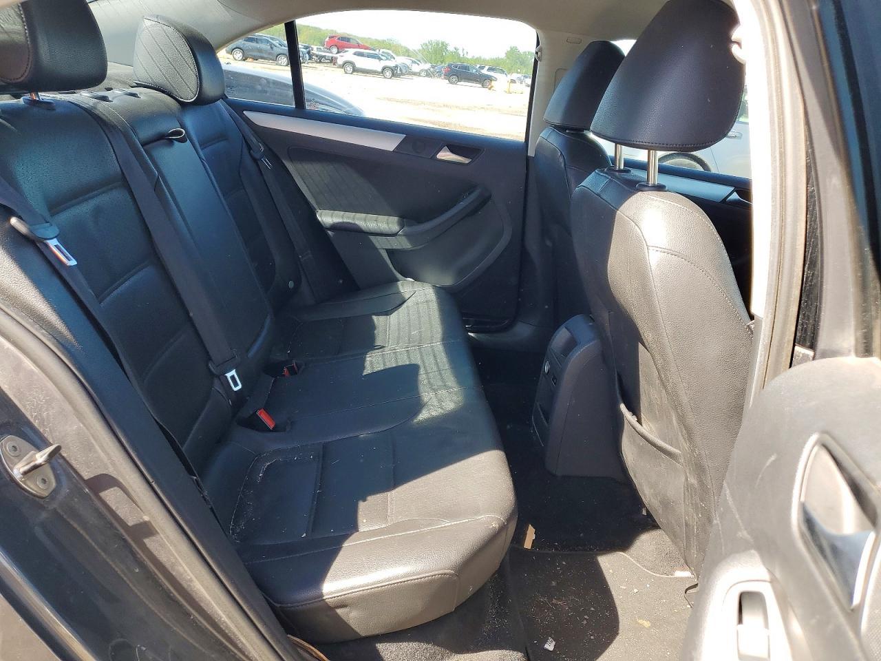 2013 VOLKSWAGEN JETTA