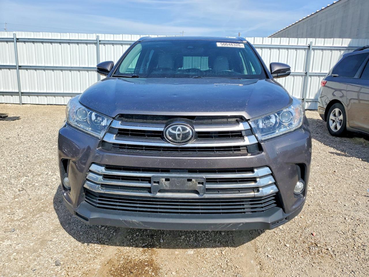 2017 TOYOTA HIGHLANDER