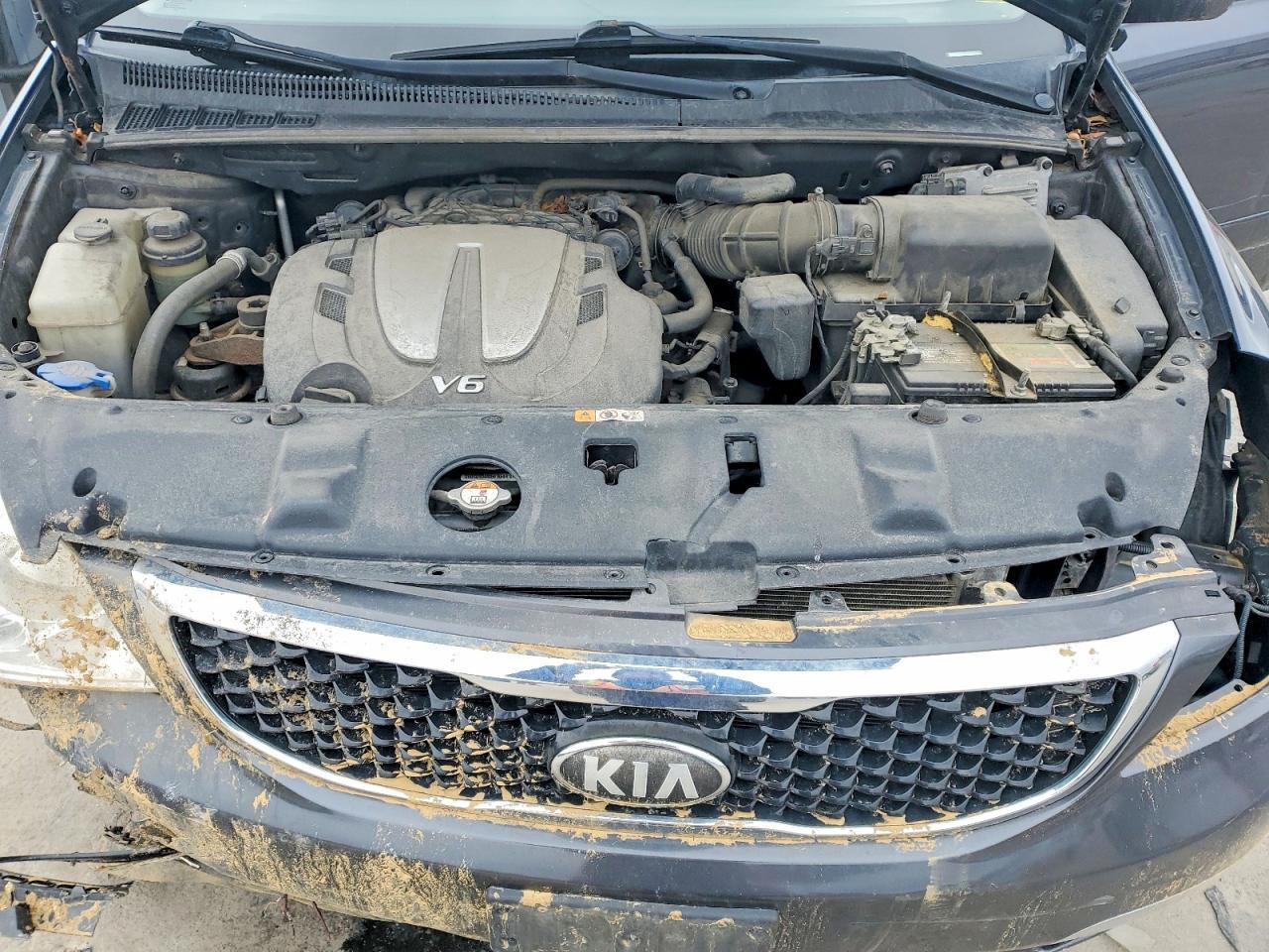 2014 KIA SEDONA