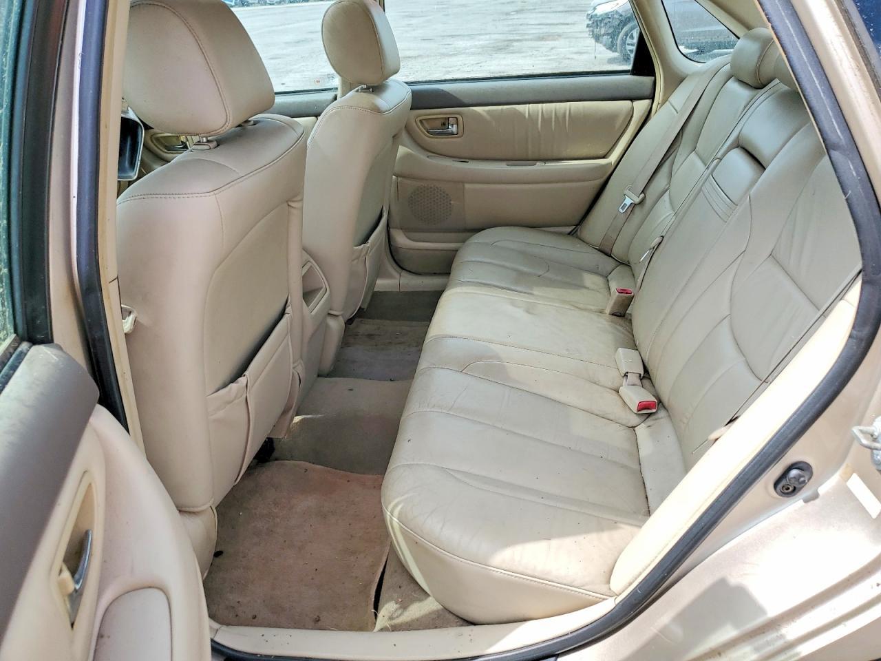 2002 TOYOTA Avalon