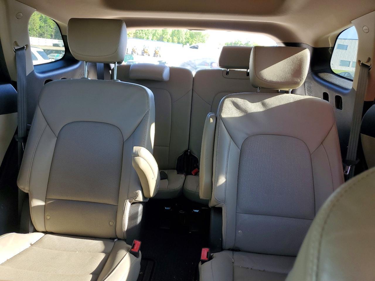 2016 HYUNDAI SANTA FE