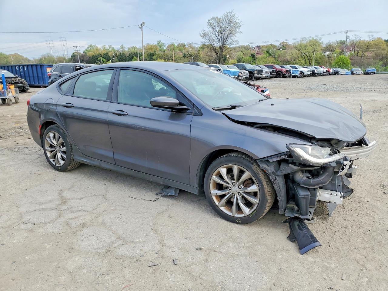 2015 CHRYSLER 200