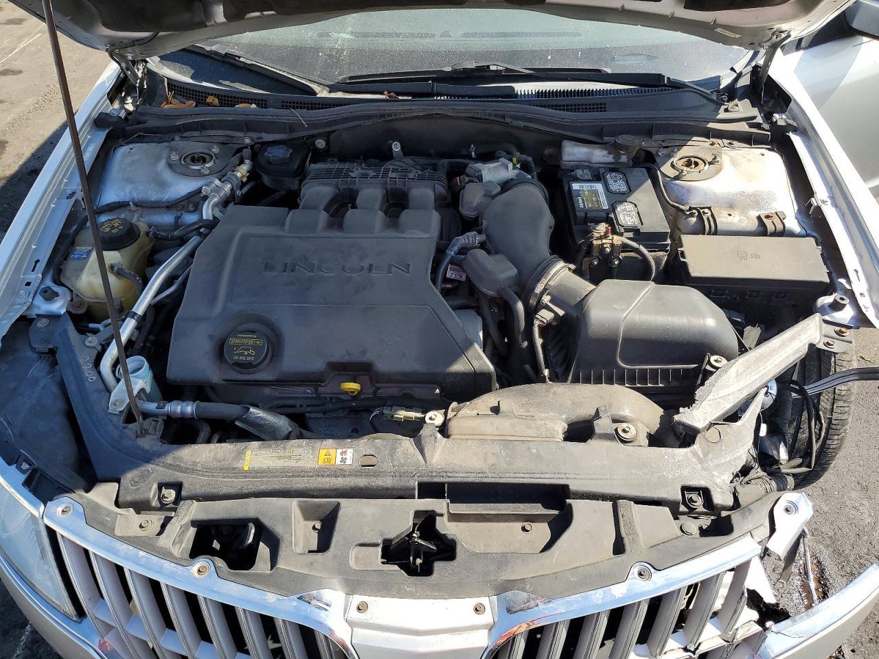 2012 LINCOLN MKZ