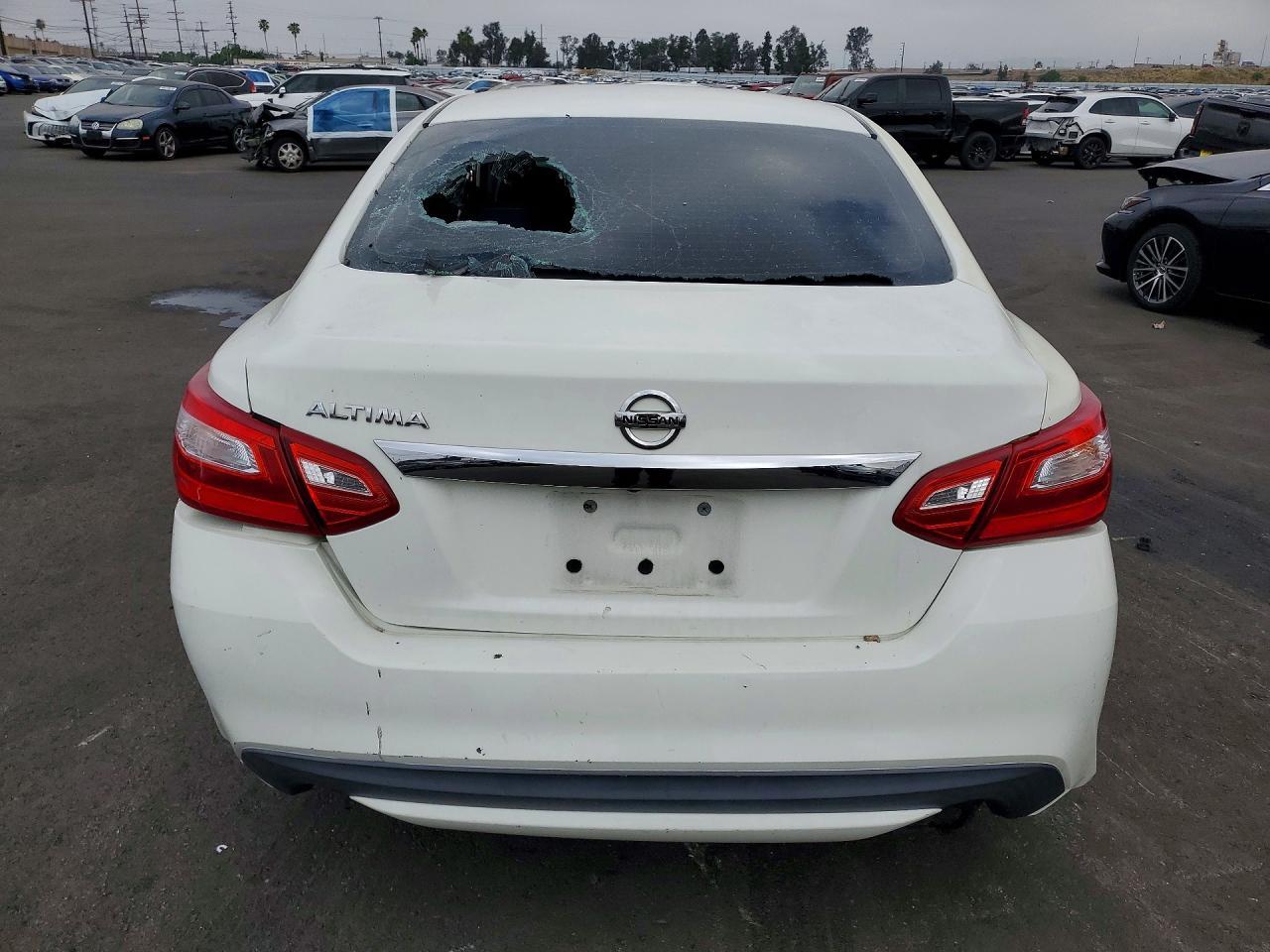 2017 NISSAN ALTIMA