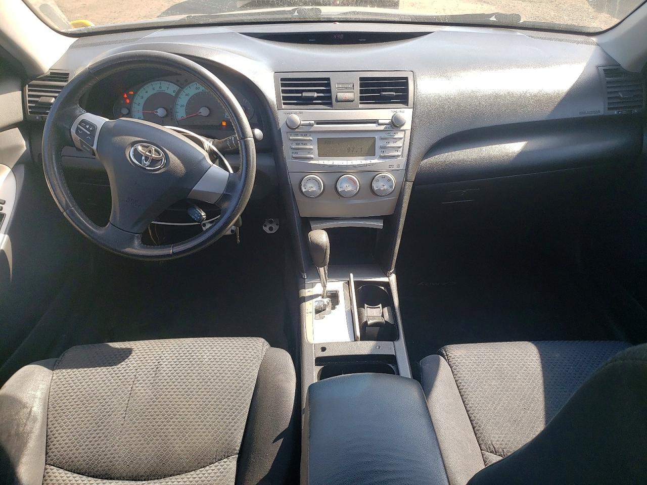 2010 TOYOTA CAMRY