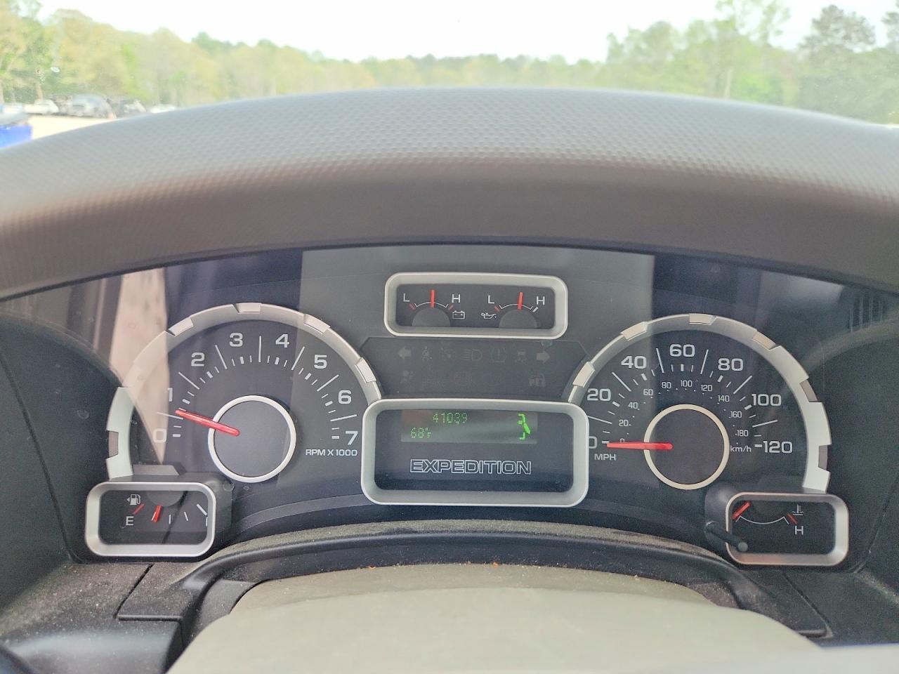 2010 FORD Expedition