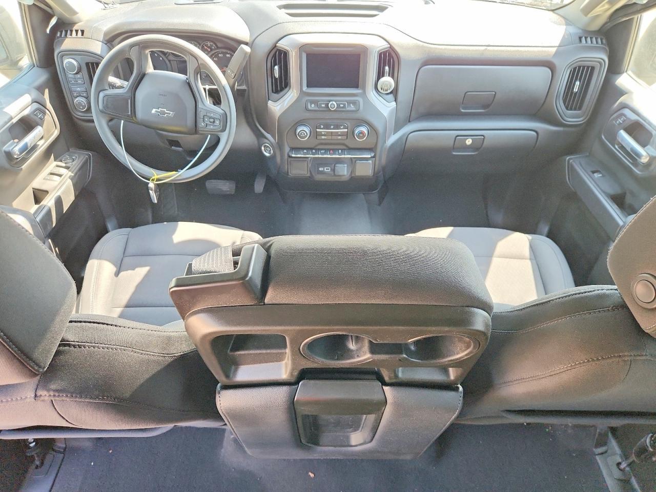 2023 CHEVROLET Silverado
