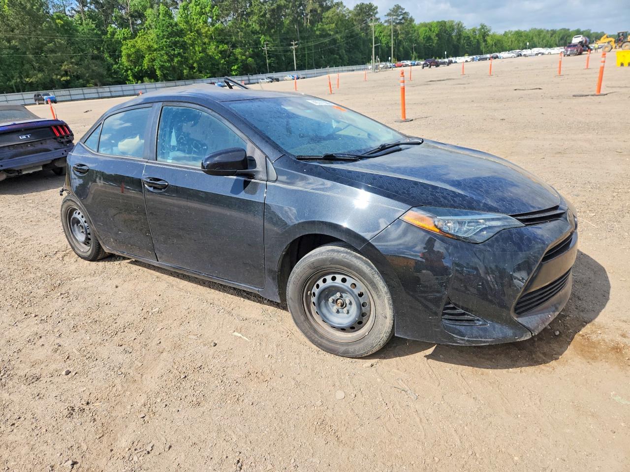 2019 TOYOTA COROLLA