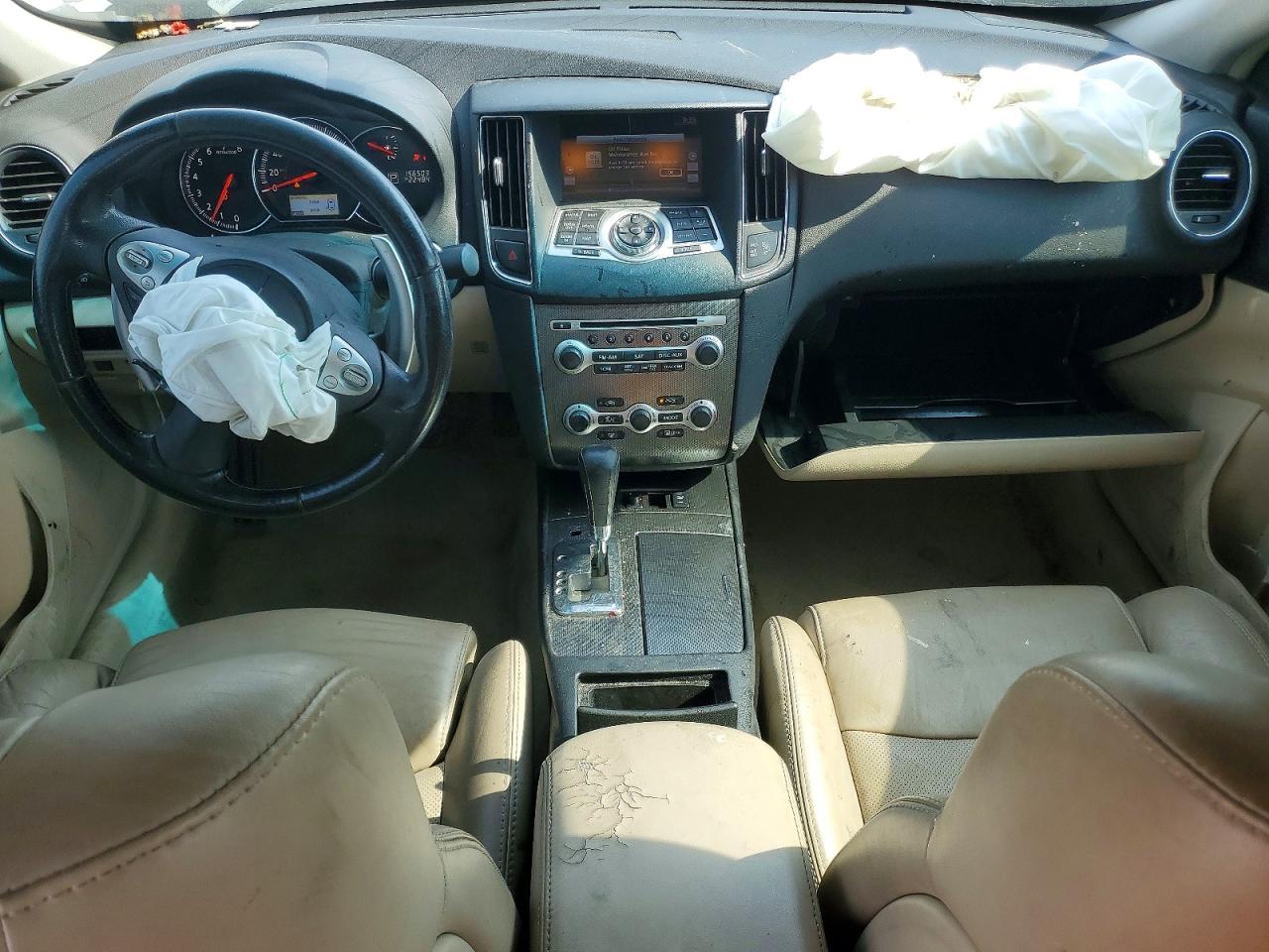2012 NISSAN Maxima