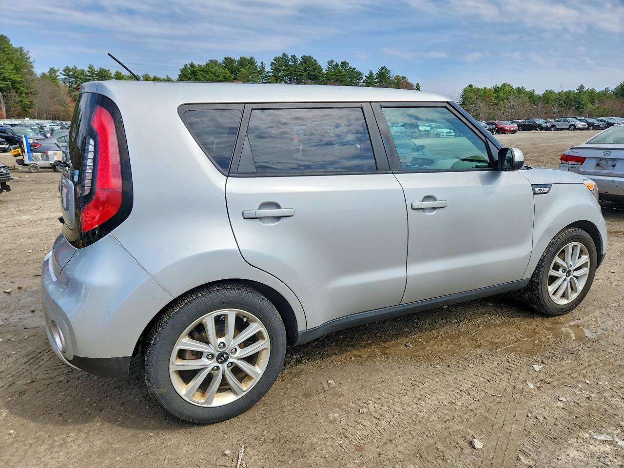 2017 KIA SOUL