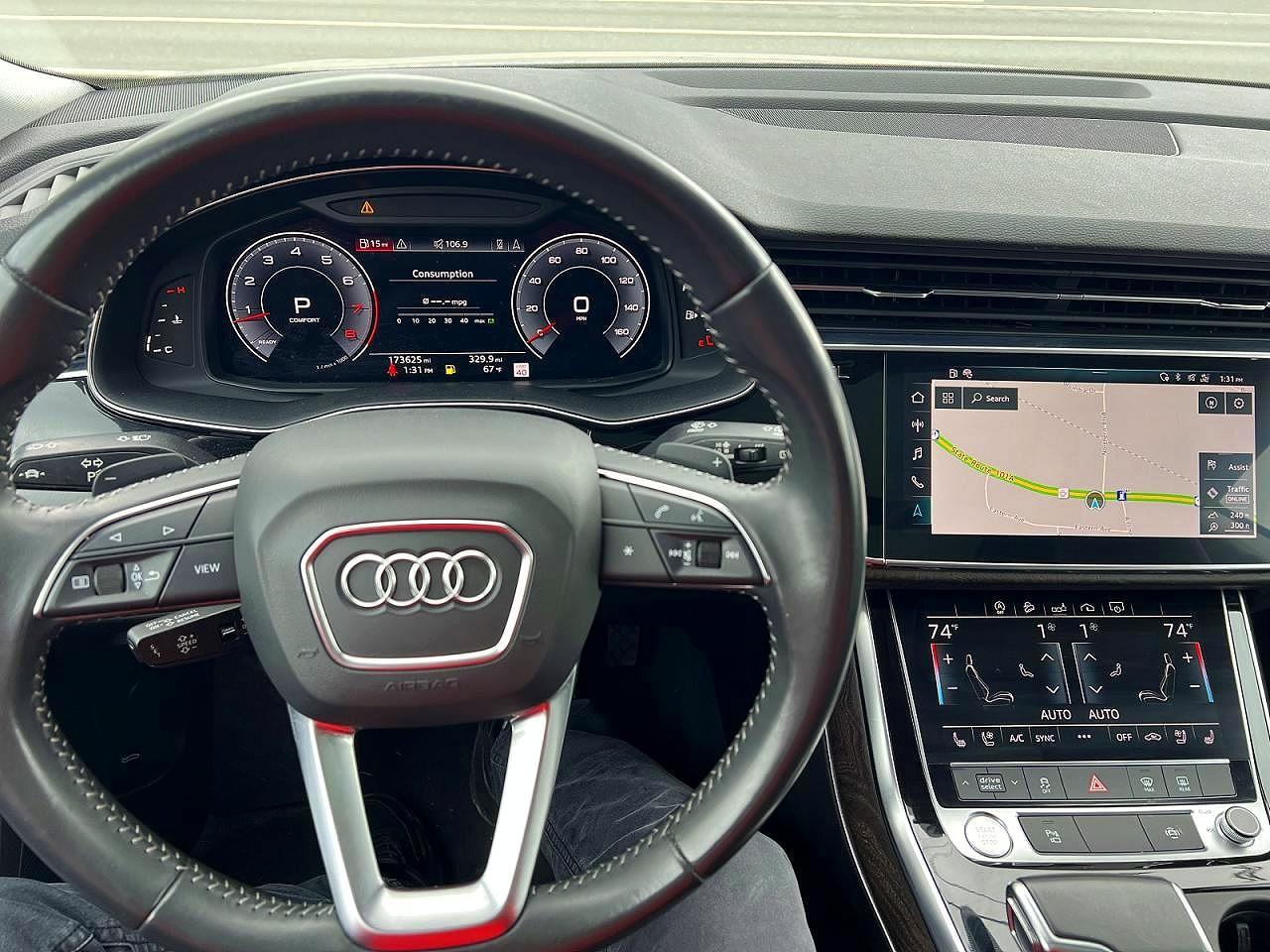 2020 AUDI Q8