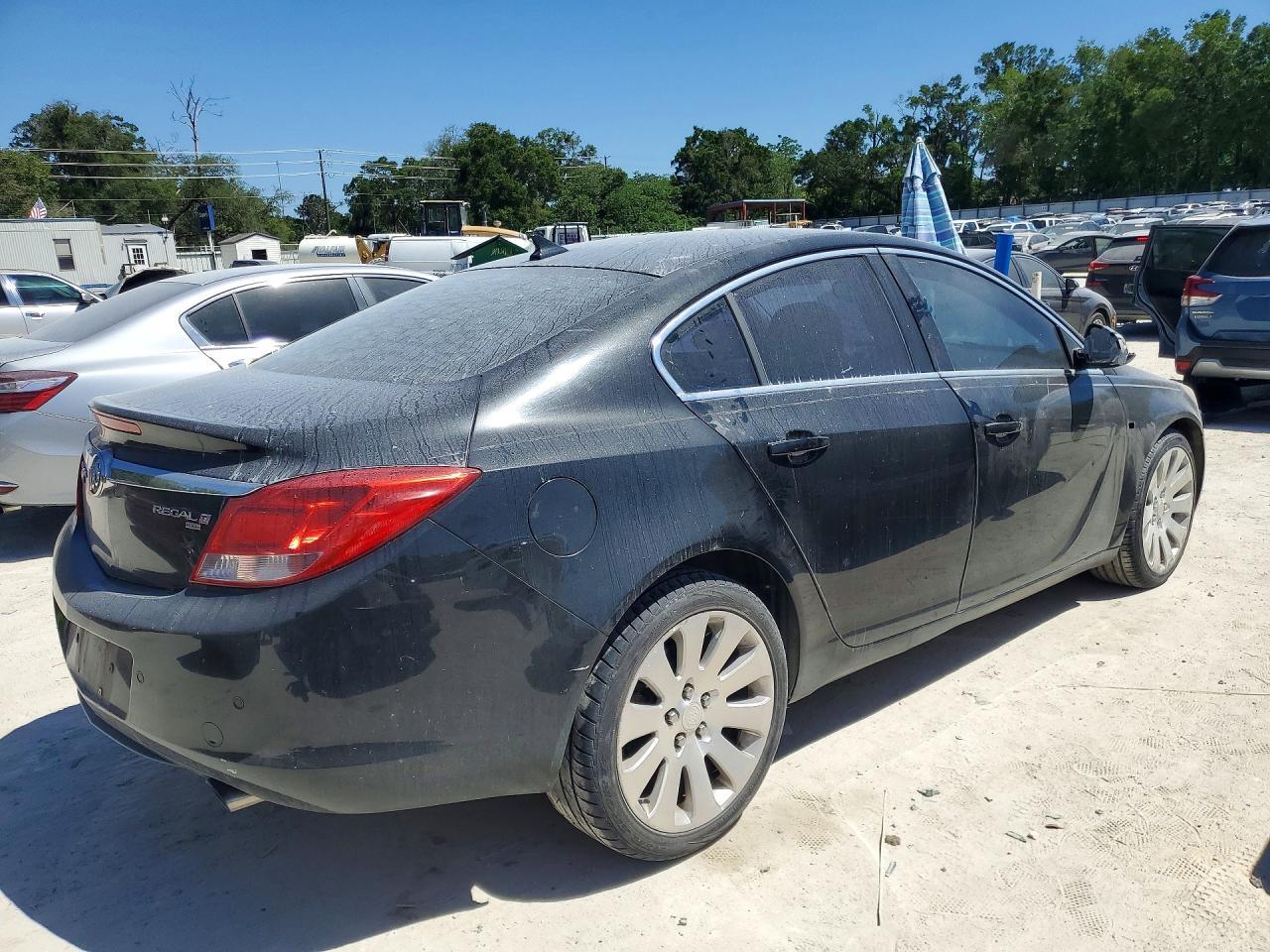 2011 BUICK Regal