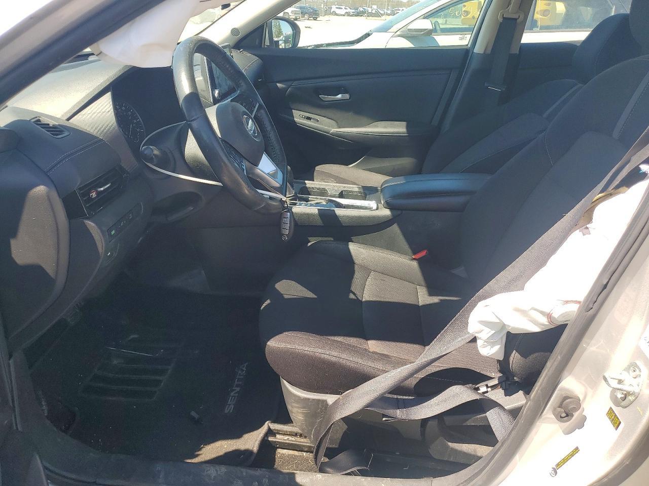 2022 NISSAN SENTRA