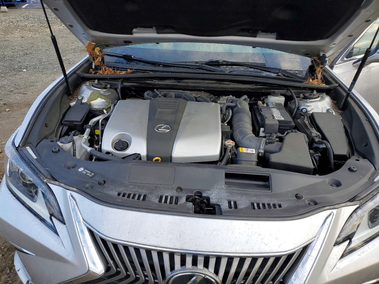 2019 LEXUS ES 350