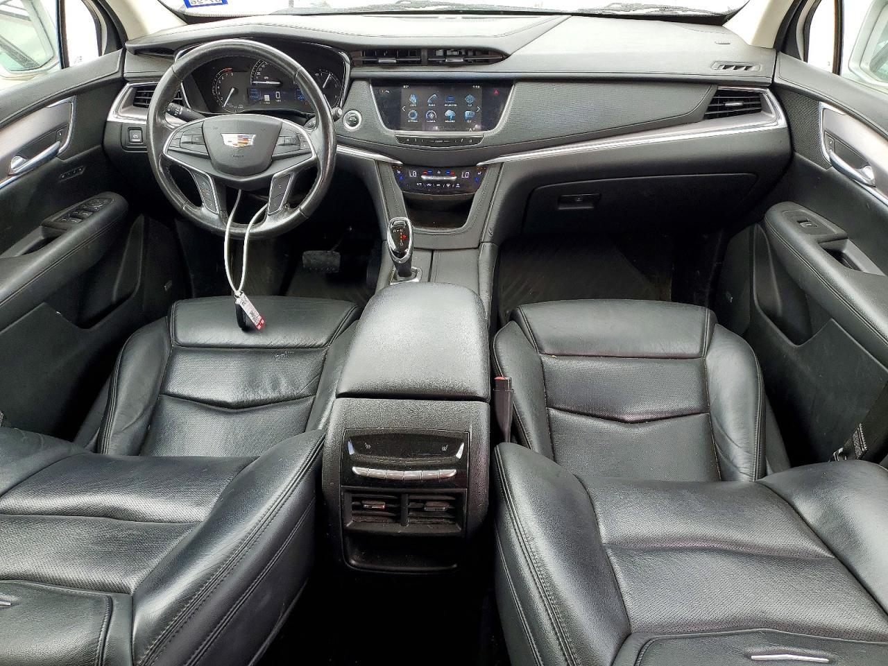 2018 CADILLAC XT5