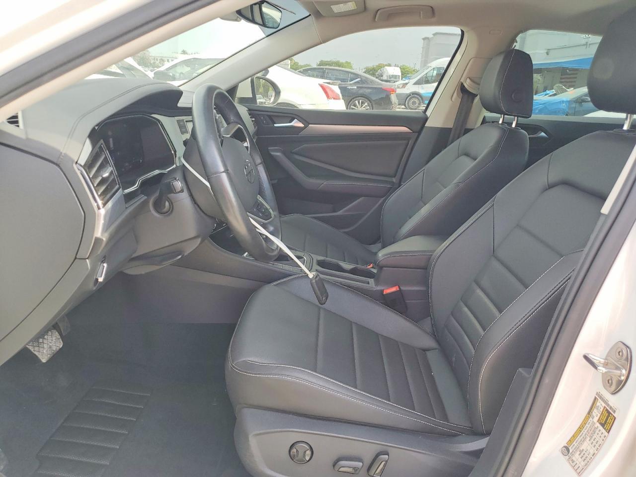 2023 VOLKSWAGEN JETTA