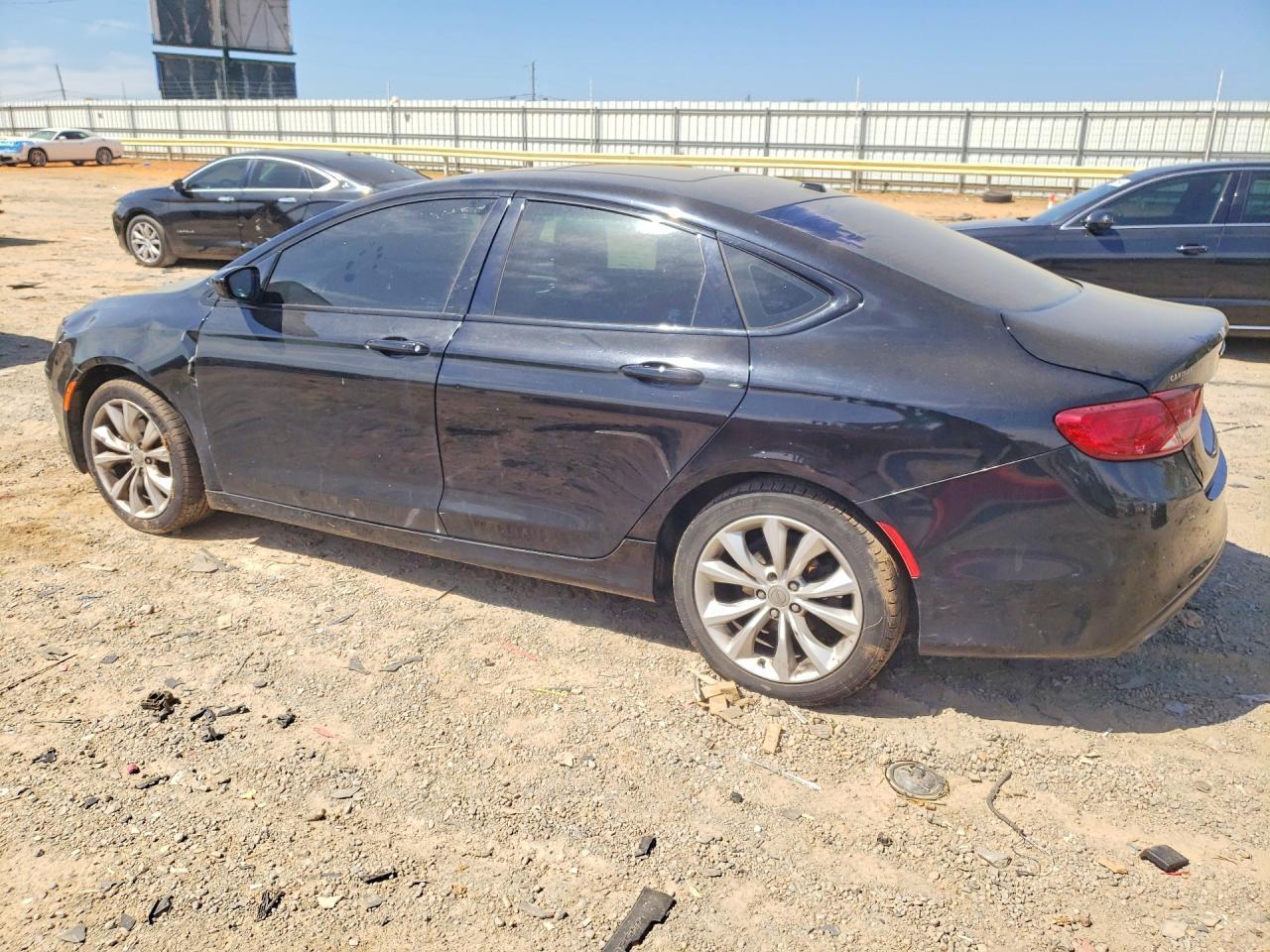2015 CHRYSLER 200