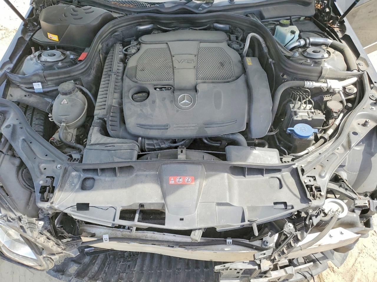 2013 MERCEDES-BENZ E-Class