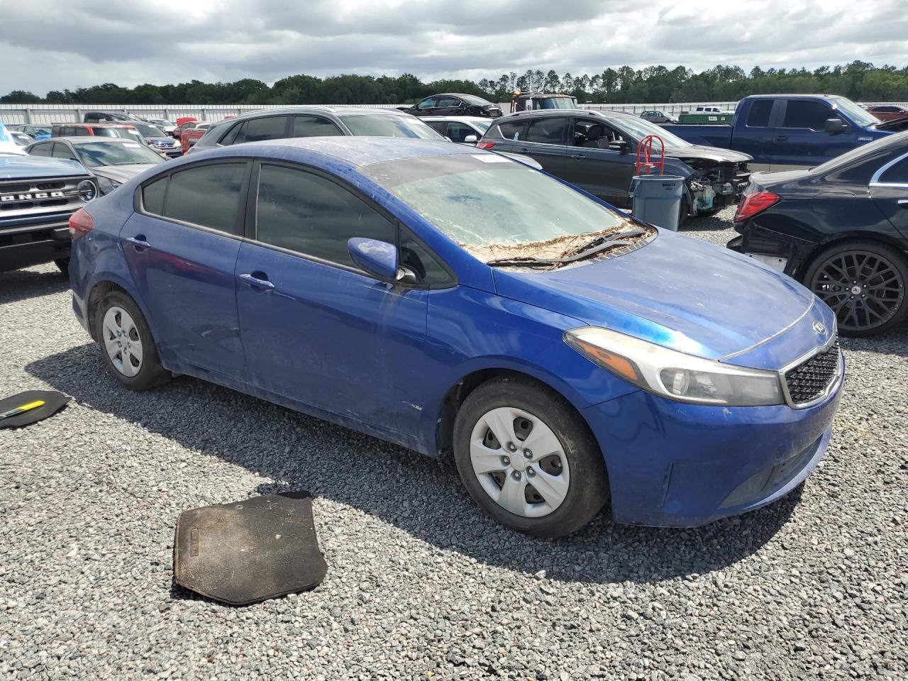 2017 KIA FORTE