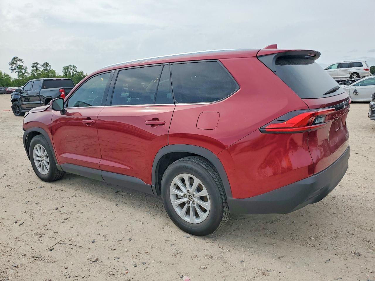 2024 TOYOTA HIGHLANDER
