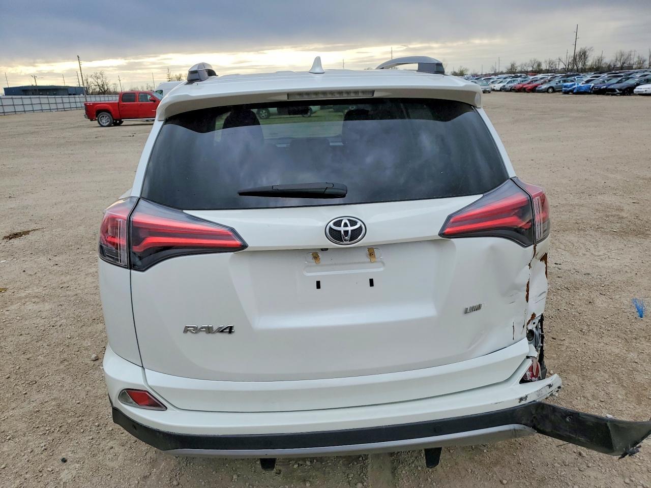 2017 TOYOTA RAV4