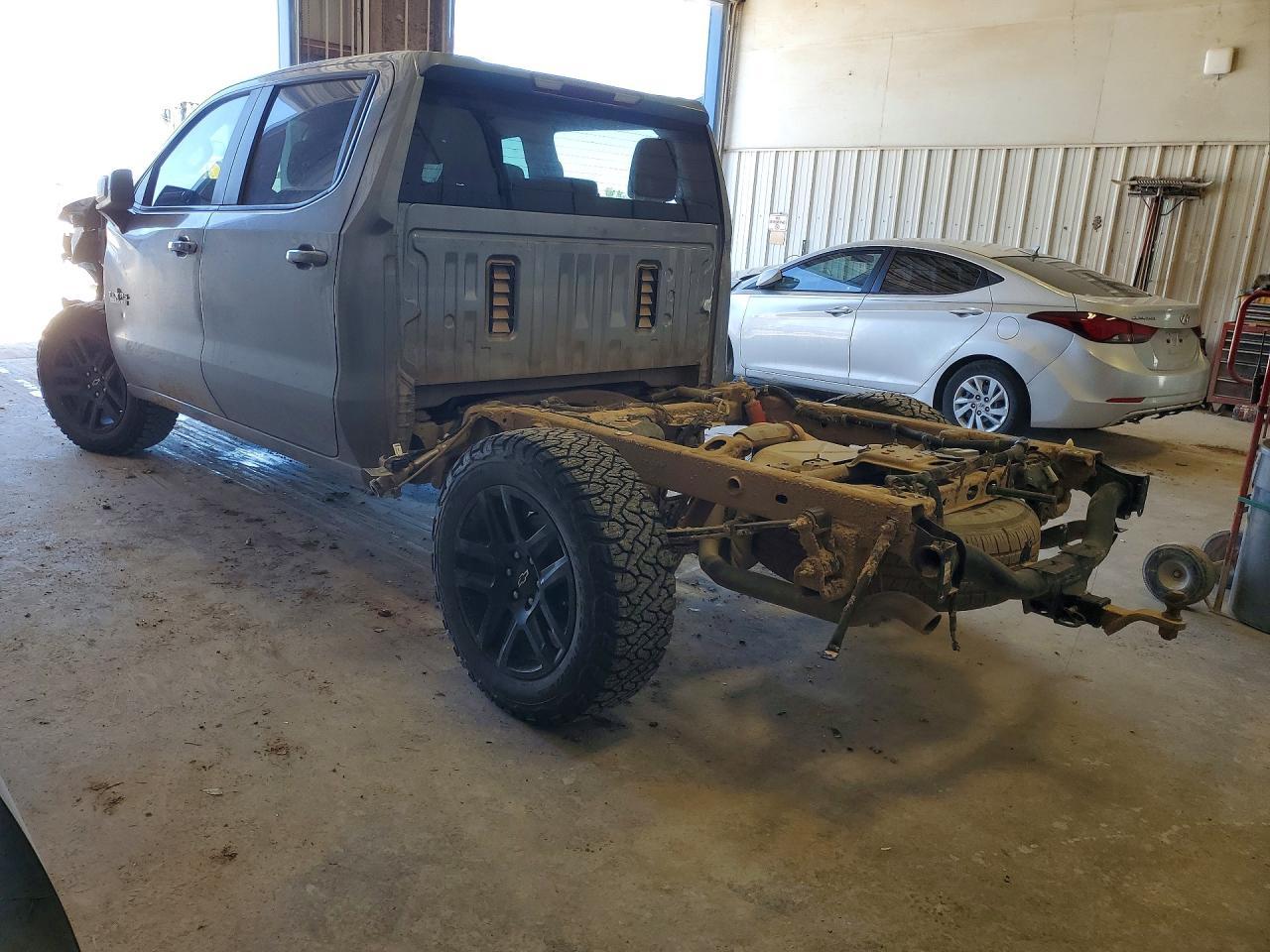 2023 CHEVROLET Silverado
