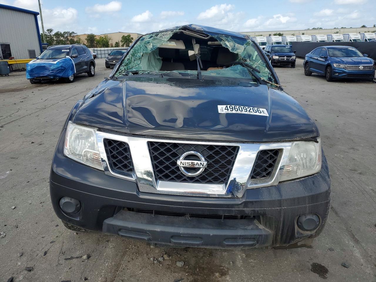 2012 NISSAN Frontier