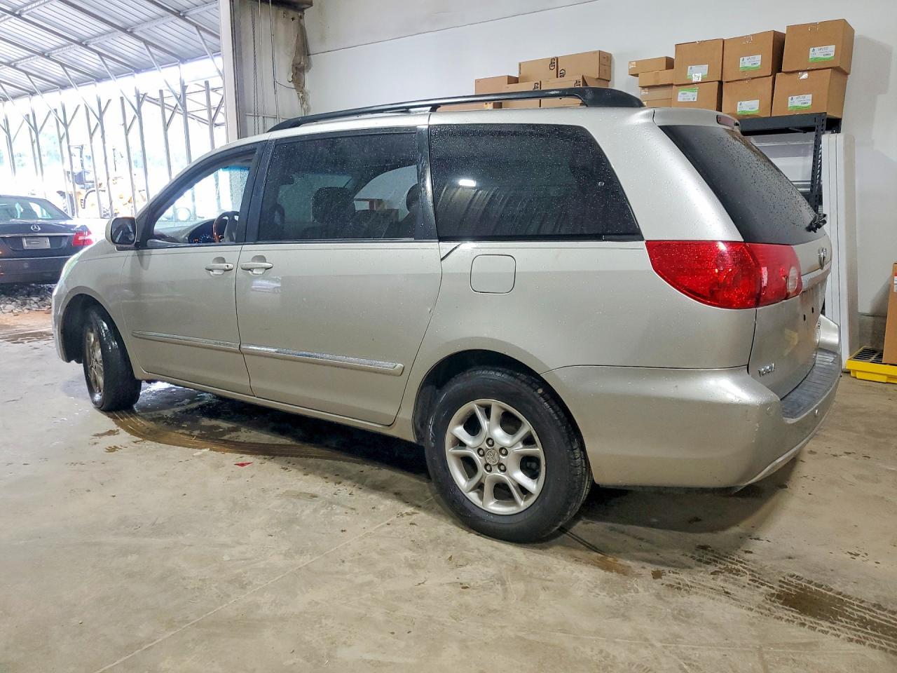 2006 TOYOTA SIENNA