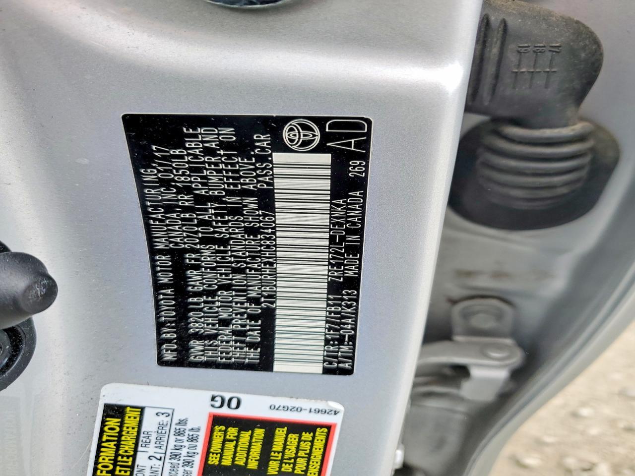 2017 TOYOTA COROLLA