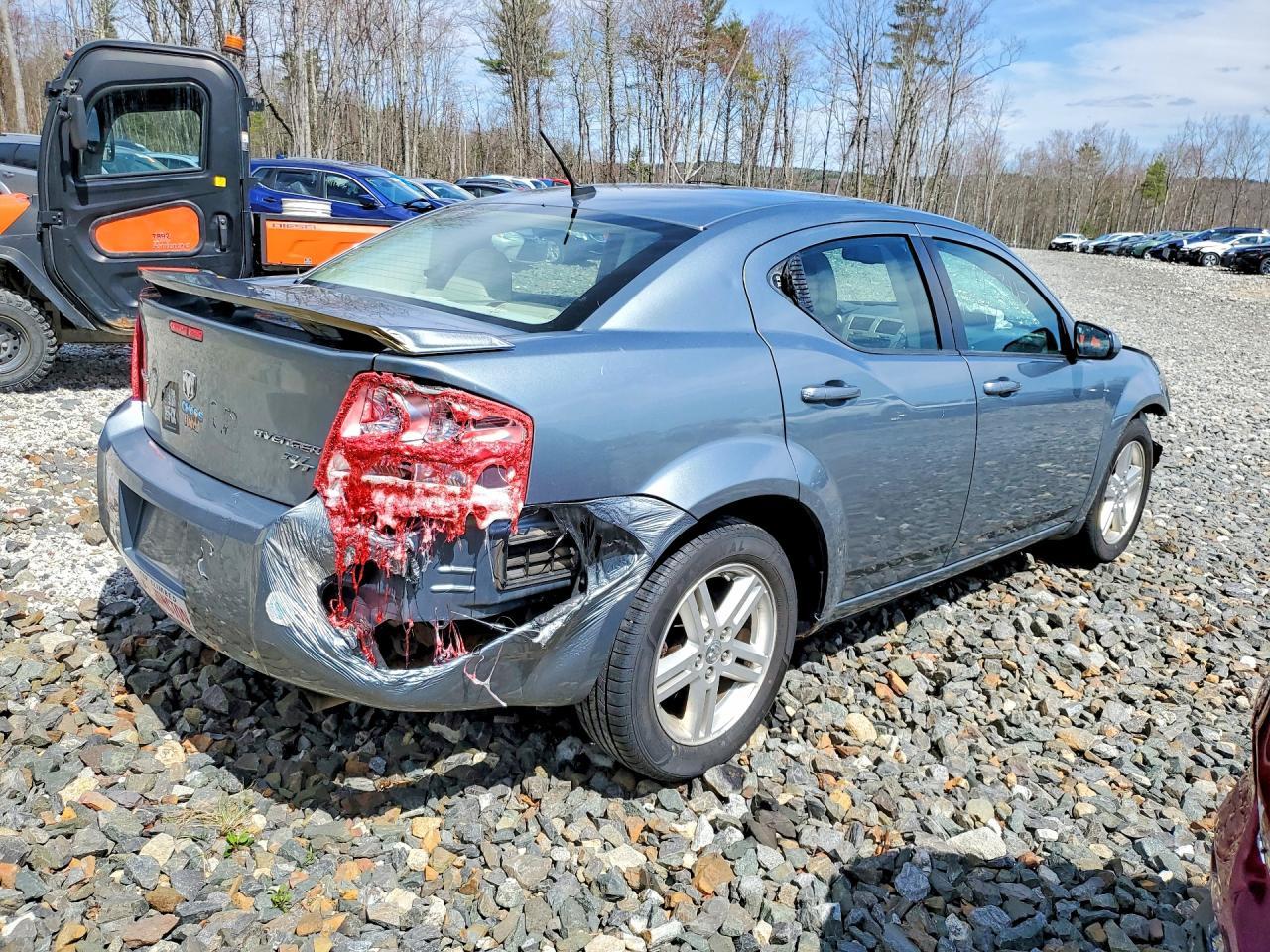 2010 DODGE Avenger