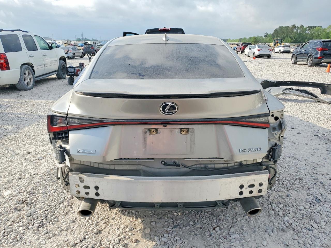 2021 LEXUS IS 350