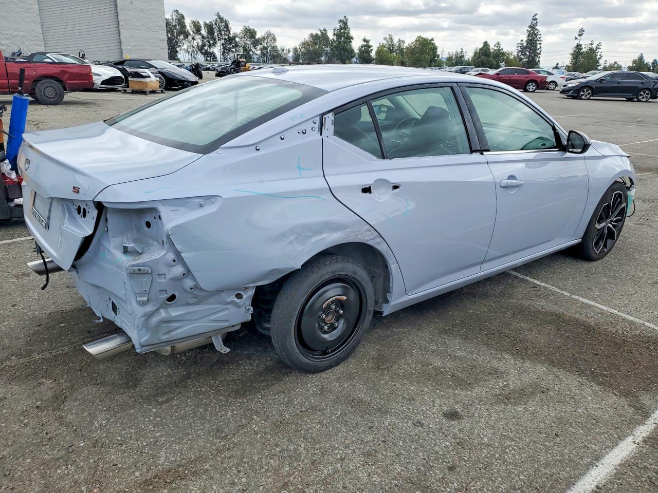 2024 NISSAN ALTIMA