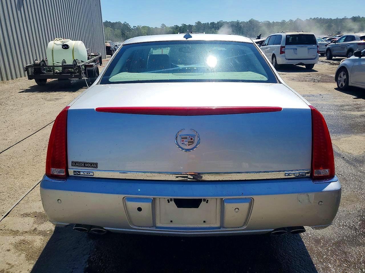 2009 CADILLAC DTS