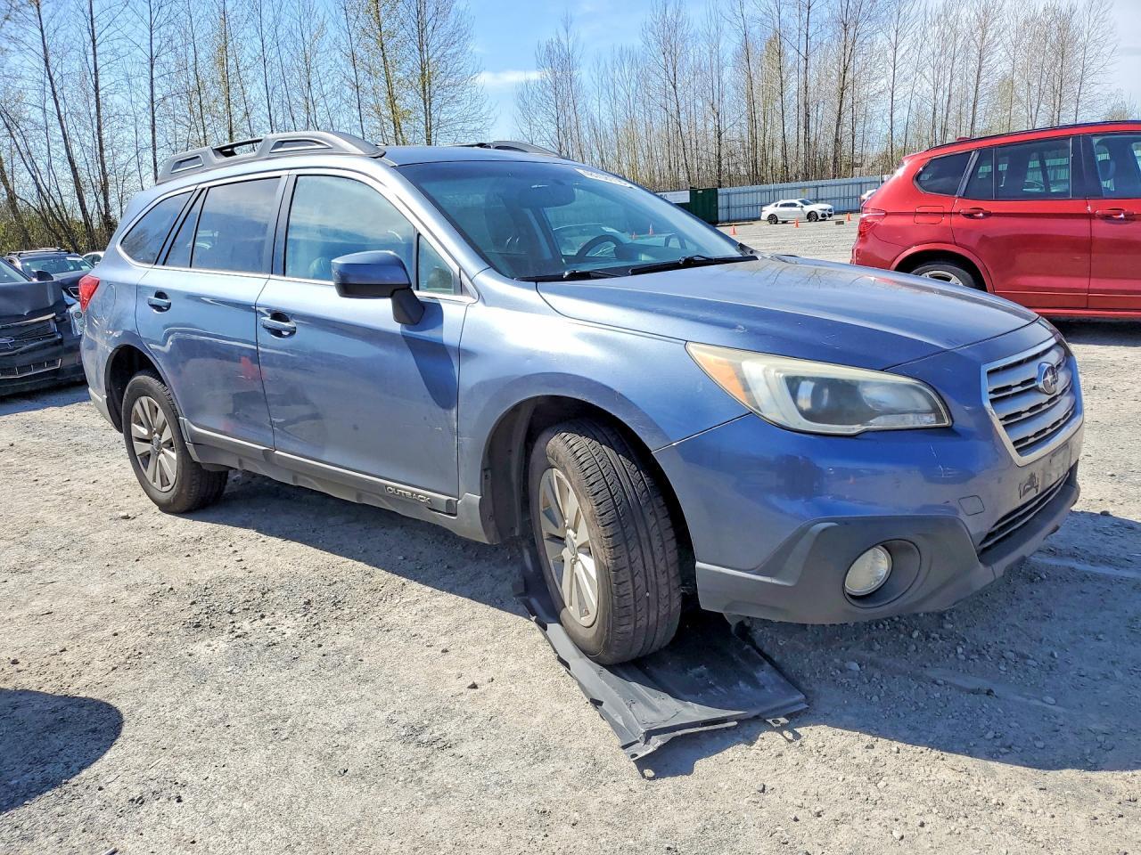 2015 SUBARU Outback
