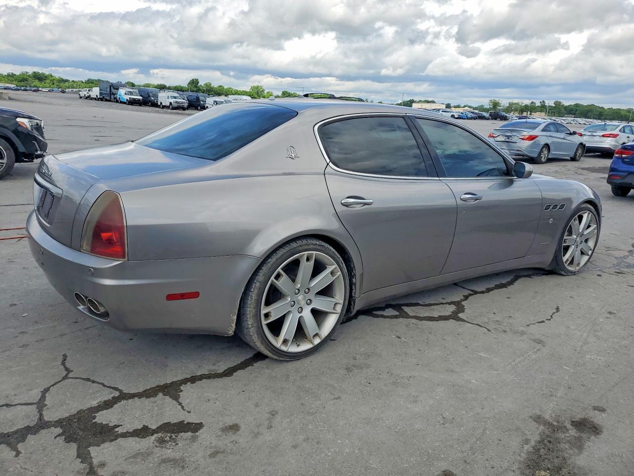 2005 MASERATI QUATTROPORTE