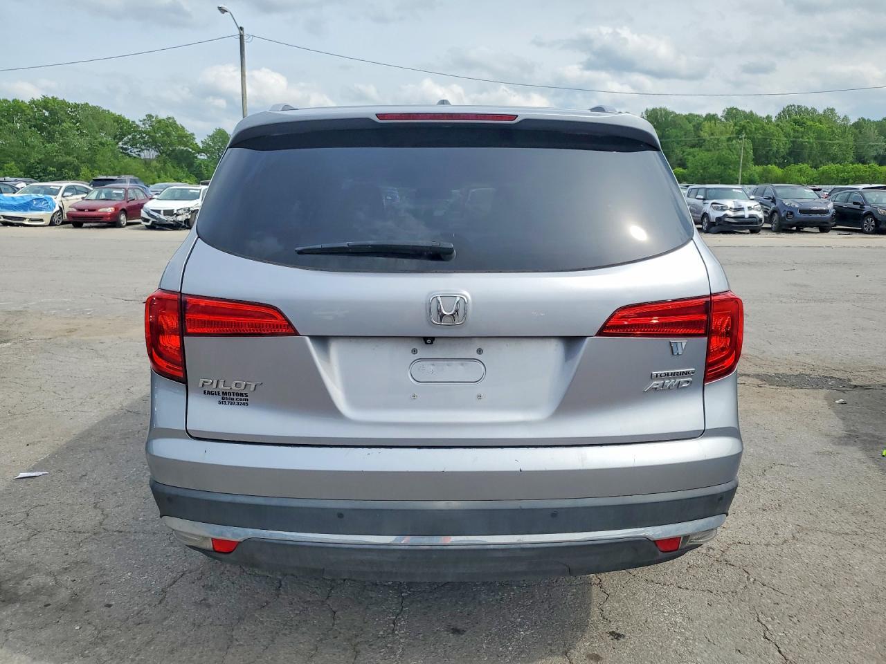 2016 HONDA PILOT