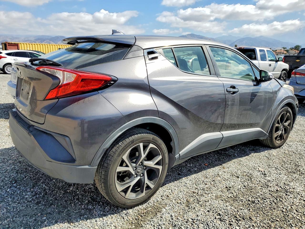 2018 TOYOTA C-HR