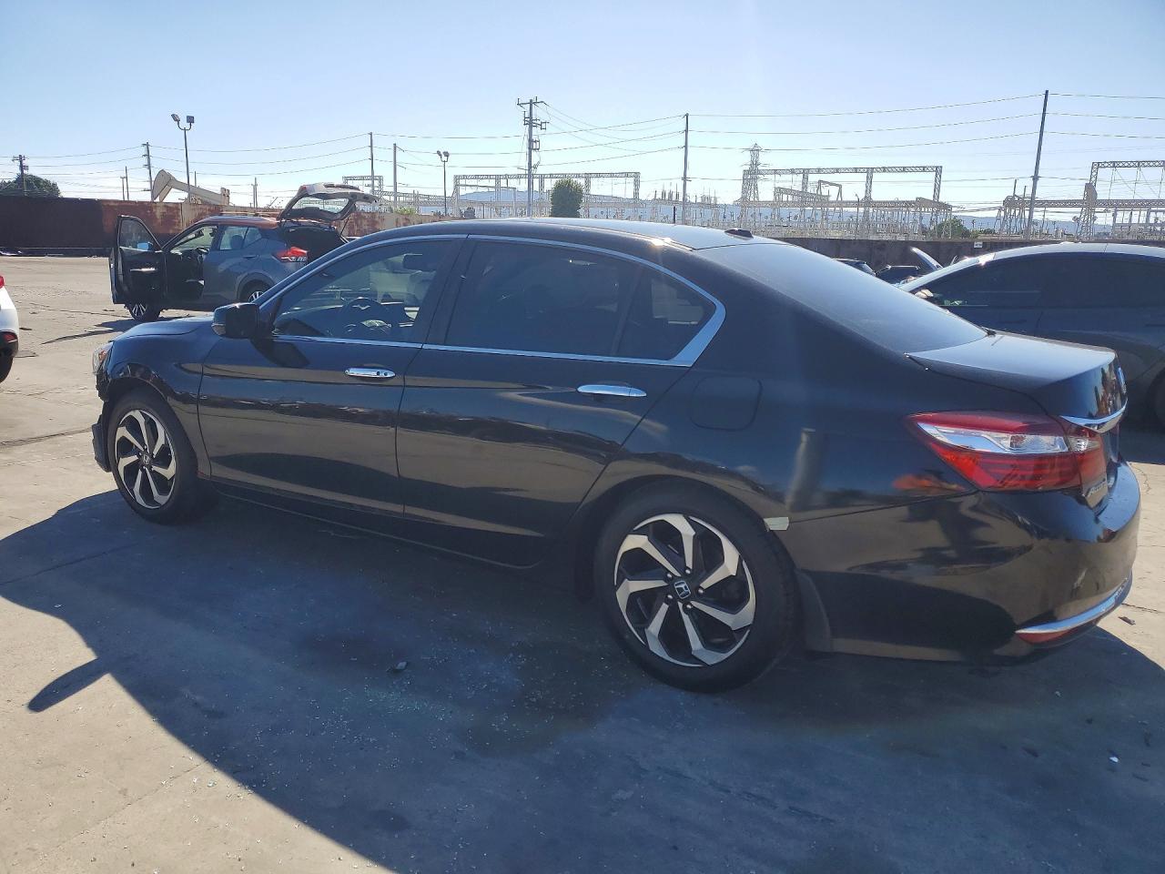 2016 HONDA ACCORD