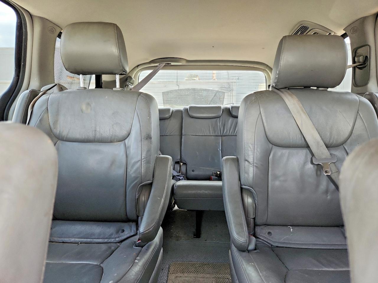 2006 TOYOTA SIENNA