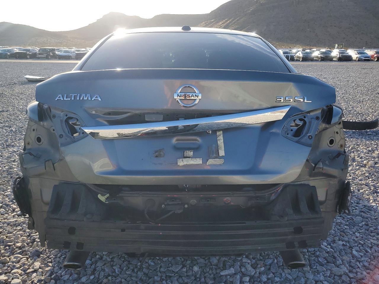 2016 NISSAN ALTIMA